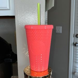 Starbucks 2022 Dragon Fruit cup. BRAND NEW WITH TAGS.